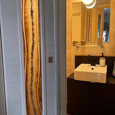 Mosquito 2 بيت للعطل دراما