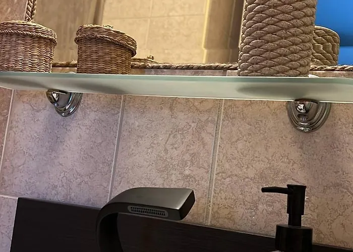 Dom wakacyjny Mosquito 2 Dráma